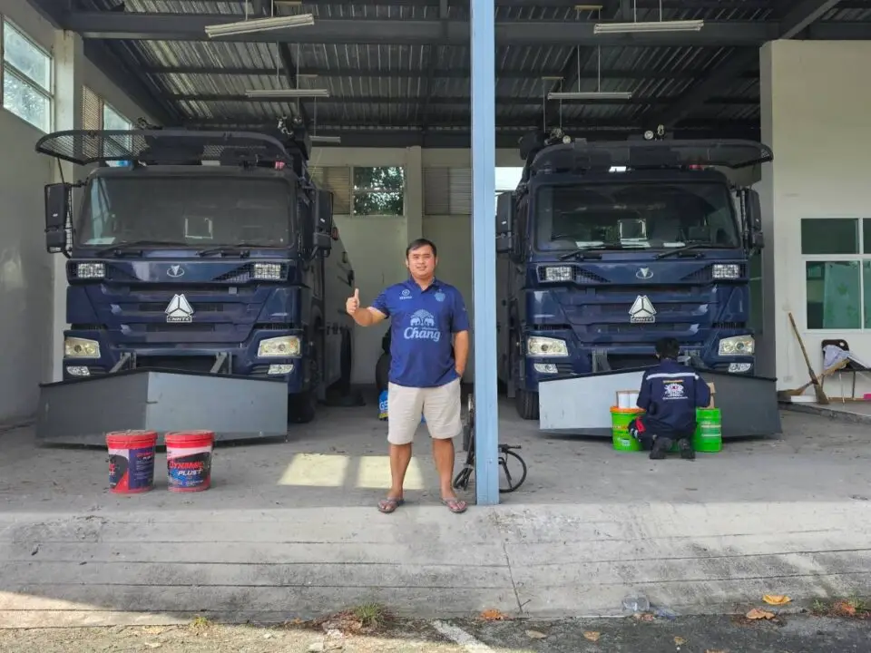 กรองดักน้ำ ตั้งศูนย์คู่ล้อหน้า น้ำมันเครื่อง น้ำมันเฟืองท้าย น้ำมันเกียร์ PTO ♦️เปลี่ยนถัง ทำสี ต่อเติม แก้ไข ดัดแปลง รับประกันการันตีบริการหลังการบริการ ซ่อมจริง จบจริง ไม่จุกจิก งานมีปัญหาเรายินดีแก้ไขให้ ภานใน 1 ปี 🛠ซ่อมและจำหน่ายปั๊มน้ำ/อะไหล่ปั๊มน้ำ ♦️ #ปั๊มน้ำDT-3 ♦️ #ปั๊มน้ำPOWERRY ♦️ #ปั๊มน้ำKATO ♦️ #ปั๊มน้ำTAKl♦️ปั๊มน้ำGMP ♦️ #ปั๊มน้ำซีเกอร์♦️ #ปั๊มนิกิ♦️ปั๊มโมนิต้า ME5 ME3♦️ #เกียร์ทดรอบ♦️ #เกียร์PTO ♦️อื่นๆอีกมากมาย หลายยี่ห้อ♦️รับงานทั่วประเทศ ซ่อมถึงที่บริการถึงใจ